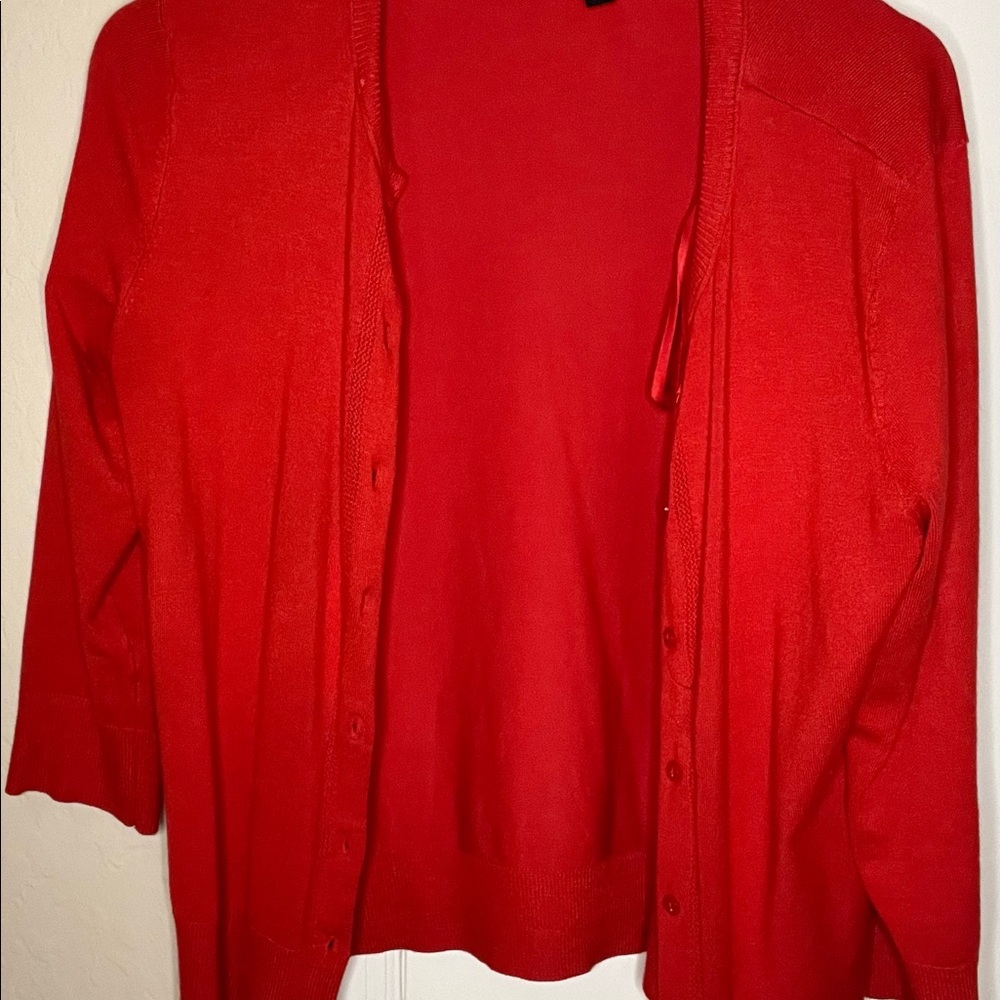 Sweater - Picture 3 of 4